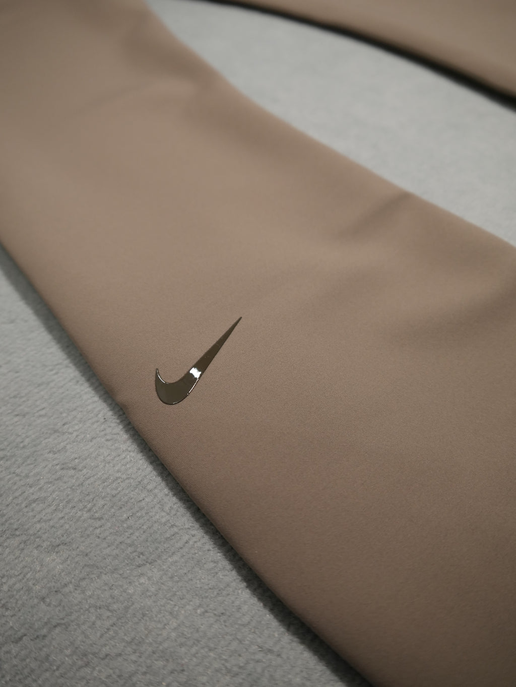 Nike Universa Leggings Damen