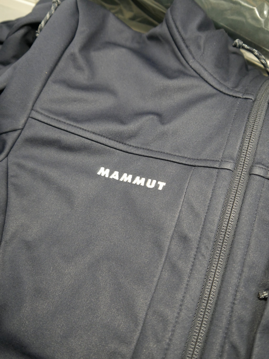 Mammut Ultimate VIII SO Hooded Jacket Women