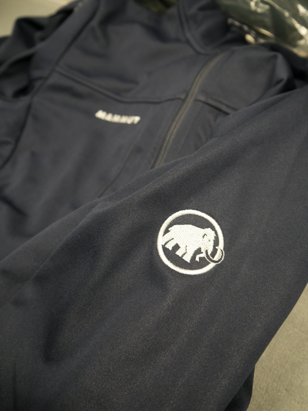Mammut Ultimate VIII SO Hooded Jacket Women