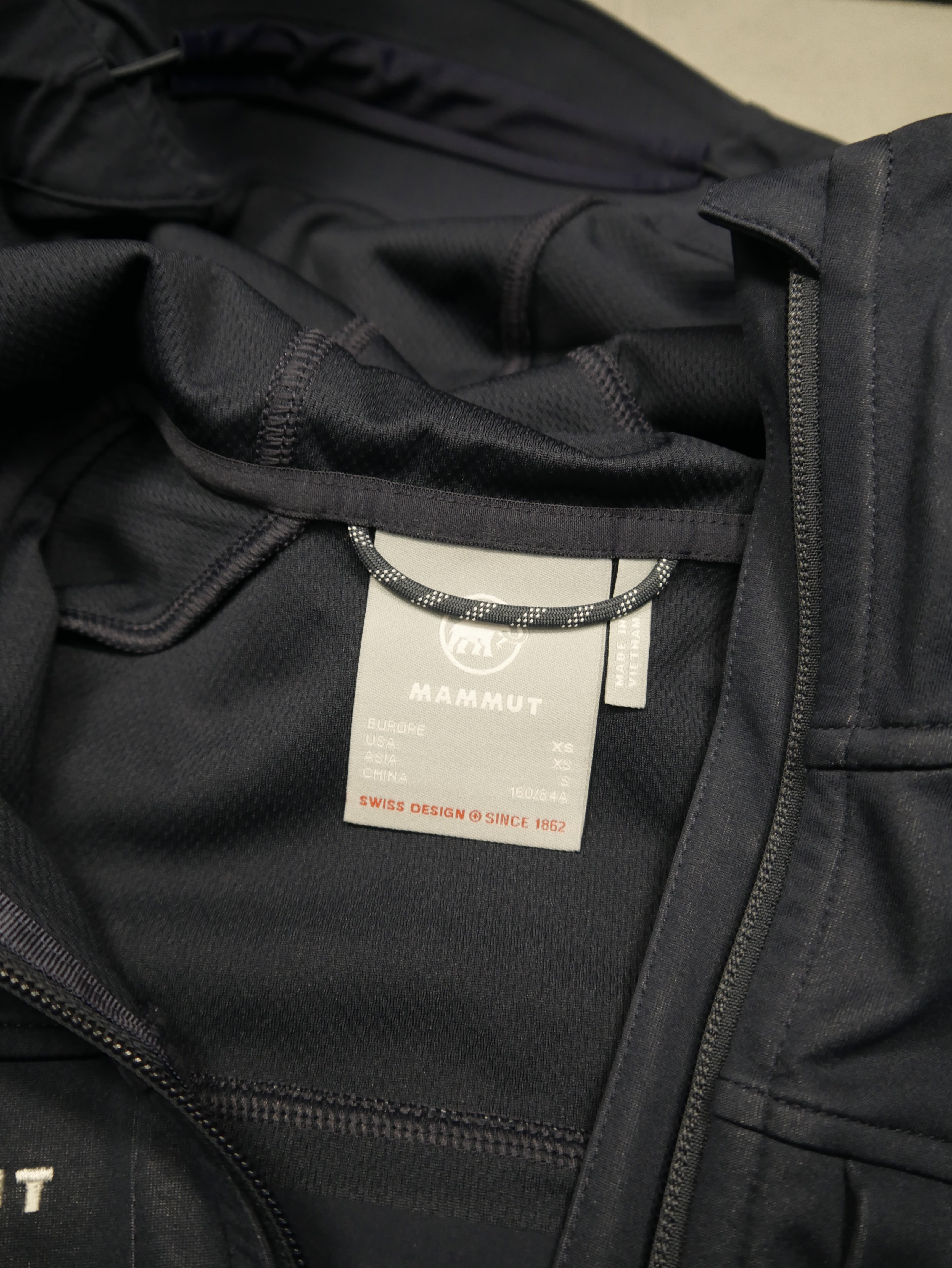 Mammut Ultimate VIII SO Hooded Jacket Women